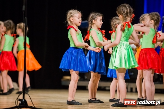 Zdjęcie w galerii na portalu naszraciborz.pl: Koncert charytatywny Stowarzyszenia Źródło wiadomości z regionu