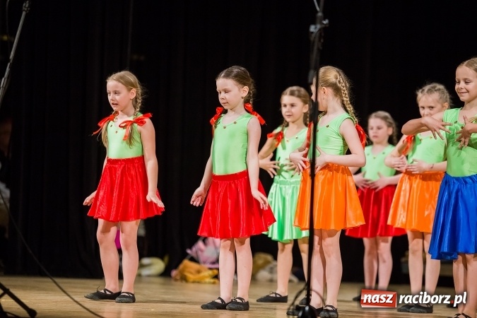 Zdjęcie w galerii na portalu naszraciborz.pl: Koncert charytatywny Stowarzyszenia Źródło wiadomości z regionu