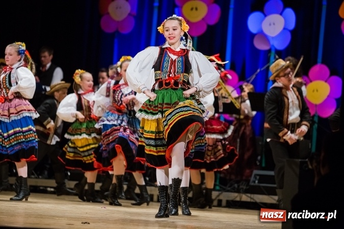 Zdjęcie w galerii na portalu naszraciborz.pl: Koncert charytatywny Stowarzyszenia Źródło wiadomości z regionu