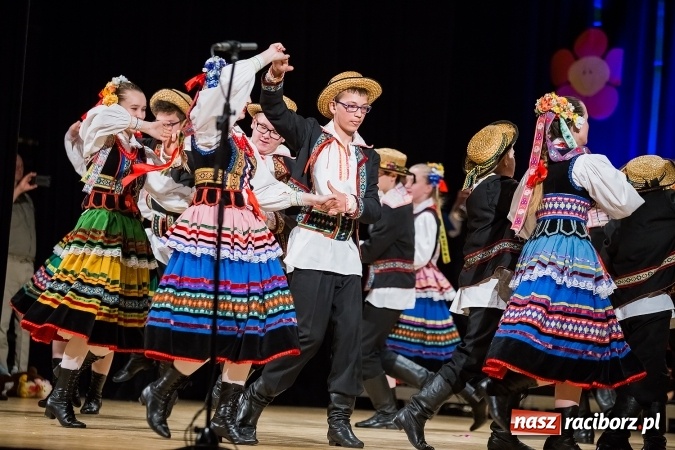 Zdjęcie w galerii na portalu naszraciborz.pl: Koncert charytatywny Stowarzyszenia Źródło wiadomości z regionu