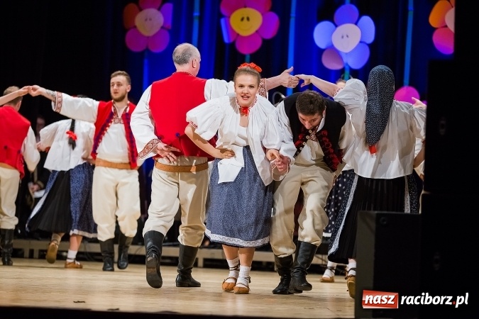 Zdjęcie w galerii na portalu naszraciborz.pl: Koncert charytatywny Stowarzyszenia Źródło wiadomości z regionu