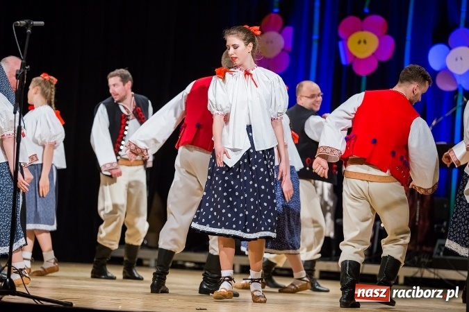 Zdjęcie w galerii na portalu naszraciborz.pl: Koncert charytatywny Stowarzyszenia Źródło wiadomości z regionu