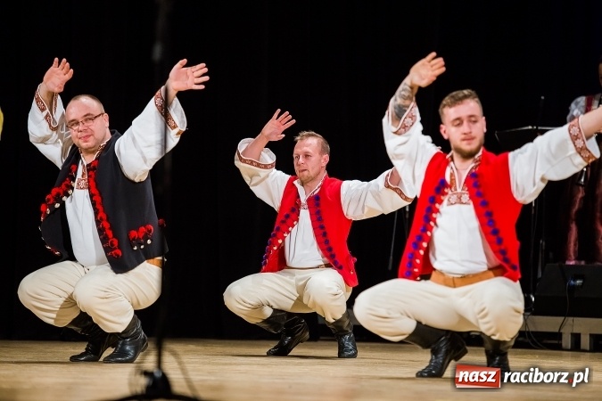 Zdjęcie w galerii na portalu naszraciborz.pl: Koncert charytatywny Stowarzyszenia Źródło wiadomości z regionu