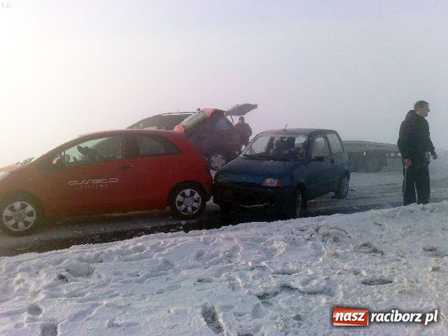 Zdjęcie w galerii na portalu naszraciborz.pl: Karambol pod Kietrzem  wiadomości z regionu