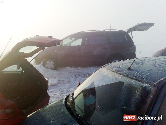 Zdjęcie w galerii na portalu naszraciborz.pl: Karambol pod Kietrzem  wiadomości z regionu
