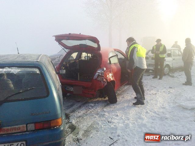 Zdjęcie w galerii na portalu naszraciborz.pl: Karambol pod Kietrzem  wiadomości z regionu