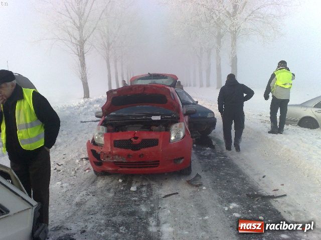 Zdjęcie w galerii na portalu naszraciborz.pl: Karambol pod Kietrzem  wiadomości z regionu