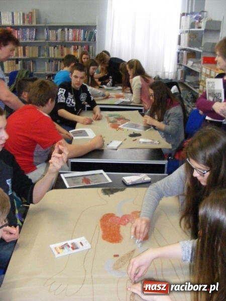 Zdjęcie w galerii na portalu naszraciborz.pl: Nie truj sąsiada! W Gimnazjum nr 5 zorganizowano warsztaty  wiadomości z regionu