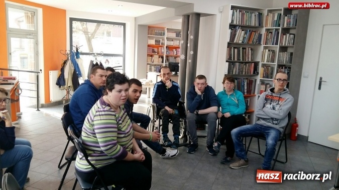 Zdjęcie w galerii na portalu naszraciborz.pl: Spotkania z przyrodą - kolejne spotkanie w ramach cyklu w bibliotece na Ostrogu wiadomości z regionu