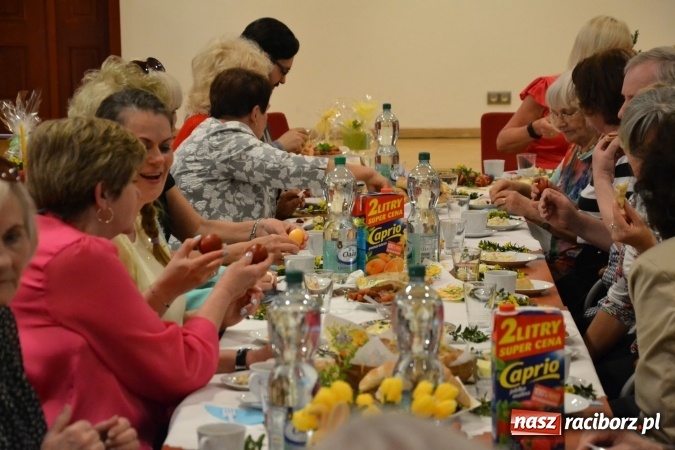 Zdjęcie w galerii na portalu naszraciborz.pl: Na Zamku Piastowskim zorganizowano wielkanocny podwieczorek wiadomości z regionu