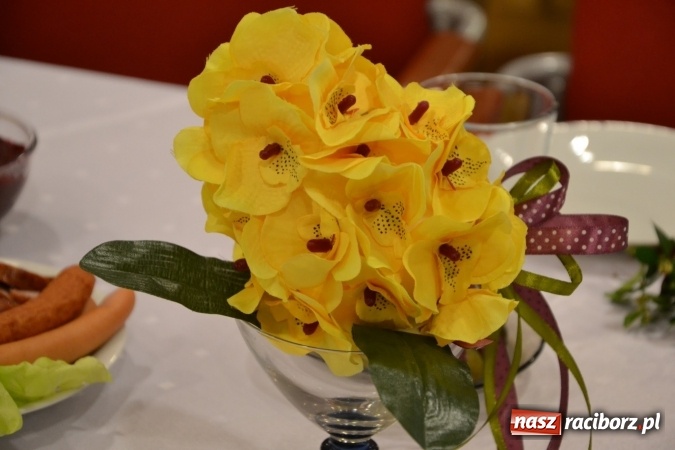 Zdjęcie w galerii na portalu naszraciborz.pl: Na Zamku Piastowskim zorganizowano wielkanocny podwieczorek wiadomości z regionu