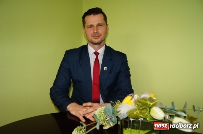 Zdjęcie w galerii na portalu naszraciborz.pl: I na buty, i na kino - program 500+ zmienia życie rodzin w województwie śląskim wiadomości z regionu