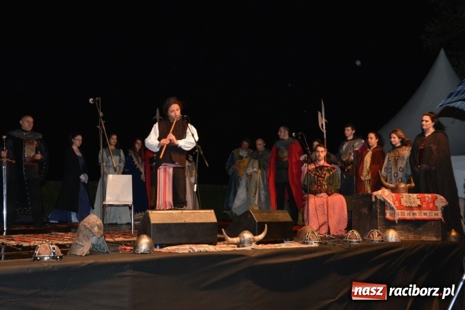 Zdjęcie w galerii na portalu naszraciborz.pl: Spotkanie raciborzanki z serbskim księciem Đorđe  wiadomości z regionu