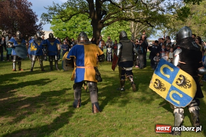 Zdjęcie w galerii na portalu naszraciborz.pl: Spotkanie raciborzanki z serbskim księciem Đorđe  wiadomości z regionu