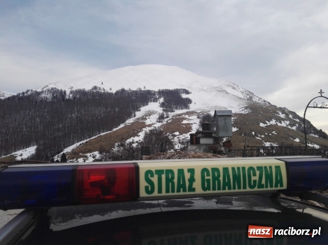 Zdjęcie w galerii na portalu naszraciborz.pl: Komendant ŚlOSG spotkał się z uczestnikami misji zagranicznej w Macedonii  wiadomości z regionu