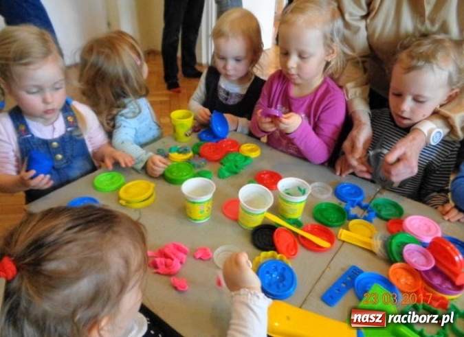 Zdjęcie w galerii na portalu naszraciborz.pl: Fiku-miku wspomina ciepłe dni  wiadomości z regionu