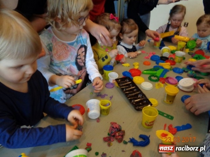 Zdjęcie w galerii na portalu naszraciborz.pl: Fiku-miku wspomina ciepłe dni  wiadomości z regionu