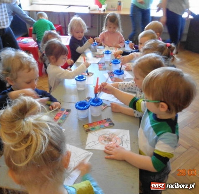 Zdjęcie w galerii na portalu naszraciborz.pl: Fiku-miku wspomina ciepłe dni  wiadomości z regionu