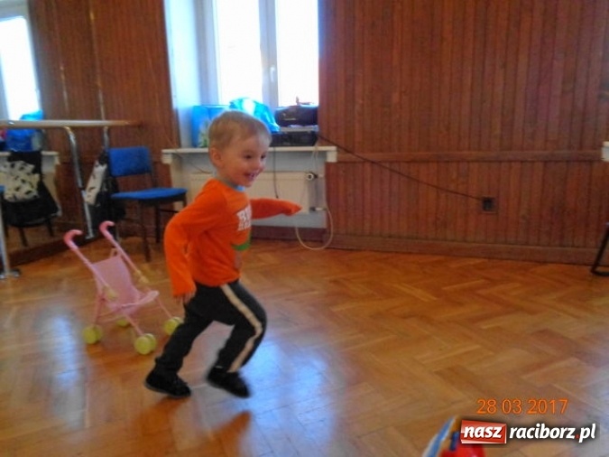 Zdjęcie w galerii na portalu naszraciborz.pl: Fiku-miku wspomina ciepłe dni  wiadomości z regionu