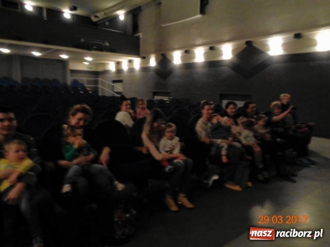 Zdjęcie w galerii na portalu naszraciborz.pl: Fiku-miku wspomina ciepłe dni  wiadomości z regionu