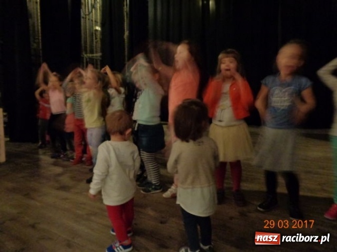 Zdjęcie w galerii na portalu naszraciborz.pl: Fiku-miku wspomina ciepłe dni  wiadomości z regionu