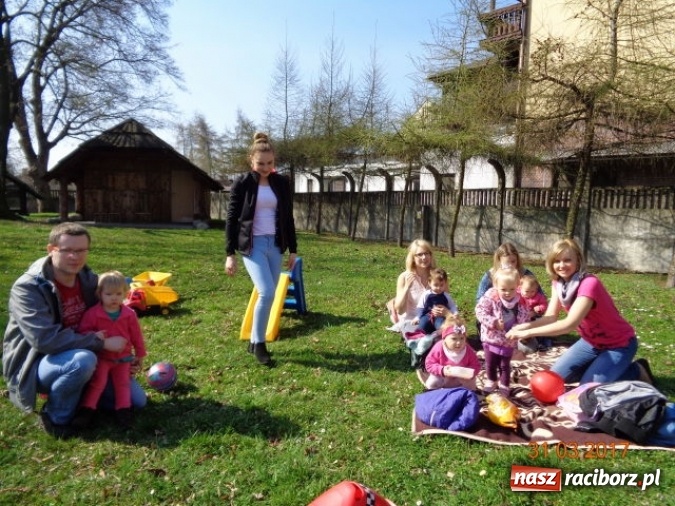 Zdjęcie w galerii na portalu naszraciborz.pl: Fiku-miku wspomina ciepłe dni  wiadomości z regionu