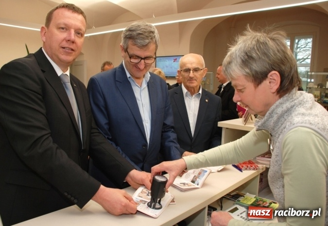 Zdjęcie w galerii na portalu naszraciborz.pl: O służbie zdrowia w Elbe-Elster - delegacja powiatu raciborskiego z wizytą w partnerskim powiecie wiadomości z regionu