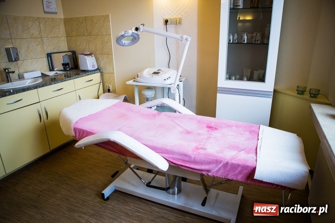 Zdjęcie w galerii na portalu naszraciborz.pl: Wyeksponuj piękno i urok – pomoże ci w tym Atelier Piękna! wiadomości z regionu