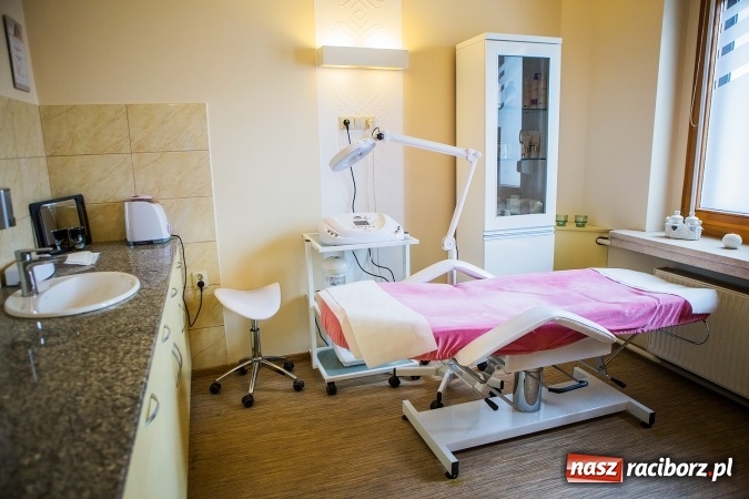 Zdjęcie w galerii na portalu naszraciborz.pl: Wyeksponuj piękno i urok – pomoże ci w tym Atelier Piękna! wiadomości z regionu