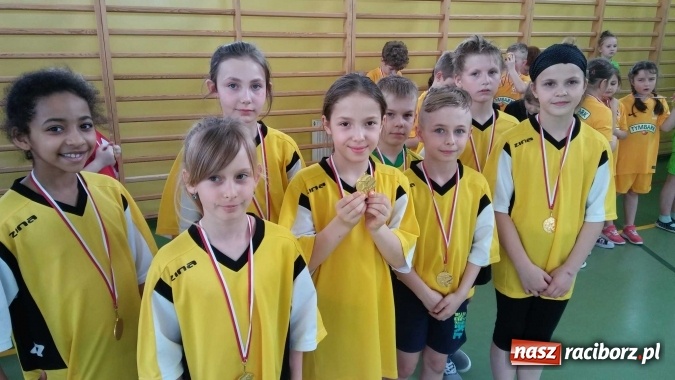 Zdjęcie w galerii na portalu naszraciborz.pl: Od pierwszaka gram w szczypiorniaka - finał w Pawłowie  wiadomości z regionu