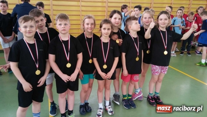 Zdjęcie w galerii na portalu naszraciborz.pl: Od pierwszaka gram w szczypiorniaka - finał w Pawłowie  wiadomości z regionu