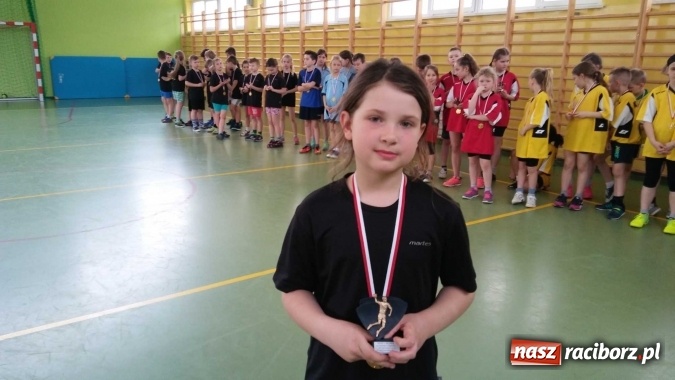 Zdjęcie w galerii na portalu naszraciborz.pl: Od pierwszaka gram w szczypiorniaka - finał w Pawłowie  wiadomości z regionu