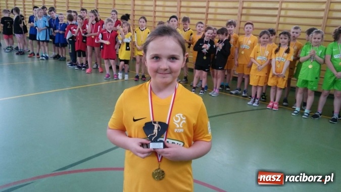 Zdjęcie w galerii na portalu naszraciborz.pl: Od pierwszaka gram w szczypiorniaka - finał w Pawłowie  wiadomości z regionu