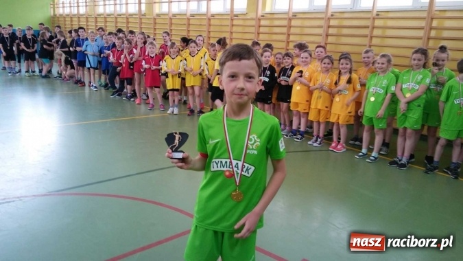 Zdjęcie w galerii na portalu naszraciborz.pl: Od pierwszaka gram w szczypiorniaka - finał w Pawłowie  wiadomości z regionu