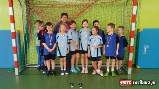 Zdjęcie w galerii na portalu naszraciborz.pl: Od pierwszaka gram w szczypiorniaka - finał w Pawłowie  wiadomości z regionu