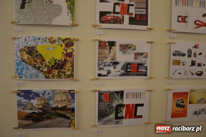 Zdjęcie w galerii na portalu naszraciborz.pl: Suszenie głowy - wernisaż wystawy prac uczni&oacute;w z CKZiU nr 1 w Raciborzu na Zamku Piastowskim wiadomości z regionu