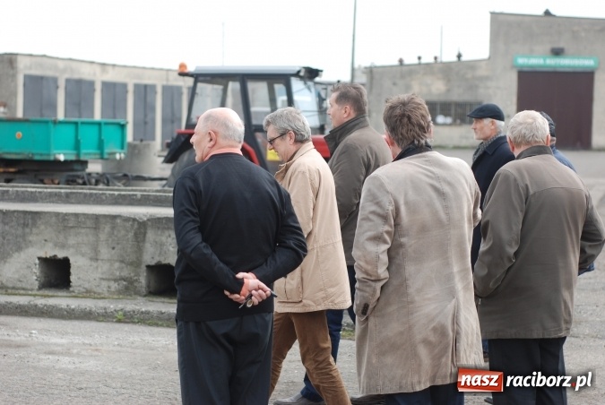 Zdjęcie w galerii na portalu naszraciborz.pl: Plan zmian - radni z wizytą w PK i schronisku dla zwierząt wiadomości z regionu