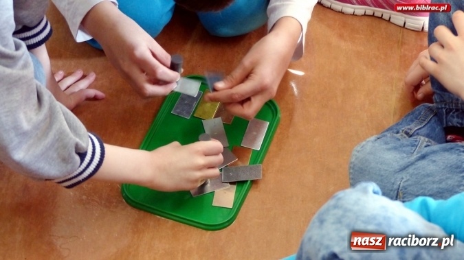 Zdjęcie w galerii na portalu naszraciborz.pl: Po raz kolejny w bibliotece odbyło się spotkanie w ramach programu EkoPaka  wiadomości z regionu