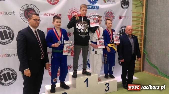 Zdjęcie w galerii na portalu naszraciborz.pl: Trzy medale Mistrzostw Polski Ju-Jitsu dla raciborskiego Łamatora wiadomości z regionu