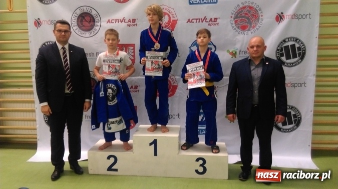 Zdjęcie w galerii na portalu naszraciborz.pl: Trzy medale Mistrzostw Polski Ju-Jitsu dla raciborskiego Łamatora wiadomości z regionu
