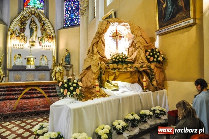 Zdjęcie w galerii na portalu naszraciborz.pl: Groby Pańskie w kościołach Raciborza i okolic  wiadomości z regionu