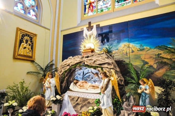 Zdjęcie w galerii na portalu naszraciborz.pl: Groby Pańskie w kościołach Raciborza i okolic  wiadomości z regionu