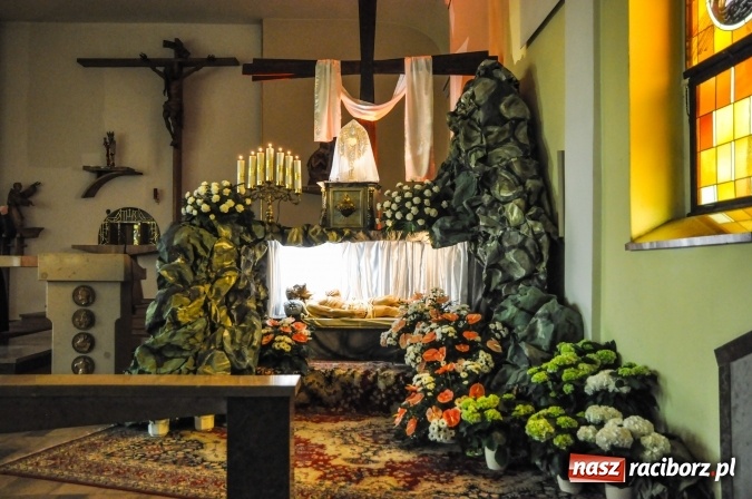Zdjęcie w galerii na portalu naszraciborz.pl: Groby Pańskie w kościołach Raciborza i okolic  wiadomości z regionu