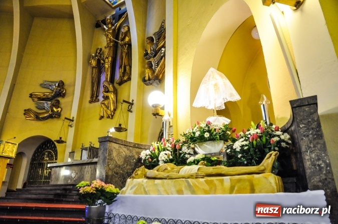 Zdjęcie w galerii na portalu naszraciborz.pl: Groby Pańskie w kościołach Raciborza i okolic  wiadomości z regionu