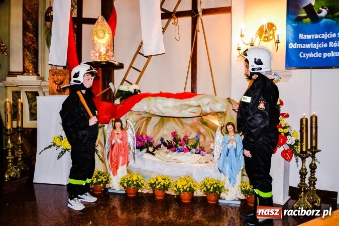 Zdjęcie w galerii na portalu naszraciborz.pl: Groby Pańskie w kościołach Raciborza i okolic  wiadomości z regionu