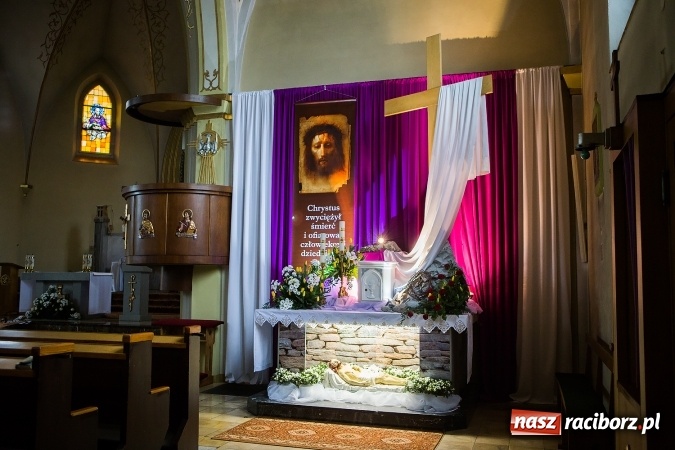 Zdjęcie w galerii na portalu naszraciborz.pl: Groby Pańskie w kościołach Raciborza i okolic  wiadomości z regionu