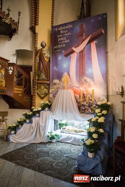 Zdjęcie w galerii na portalu naszraciborz.pl: Groby Pańskie w kościołach Raciborza i okolic  wiadomości z regionu