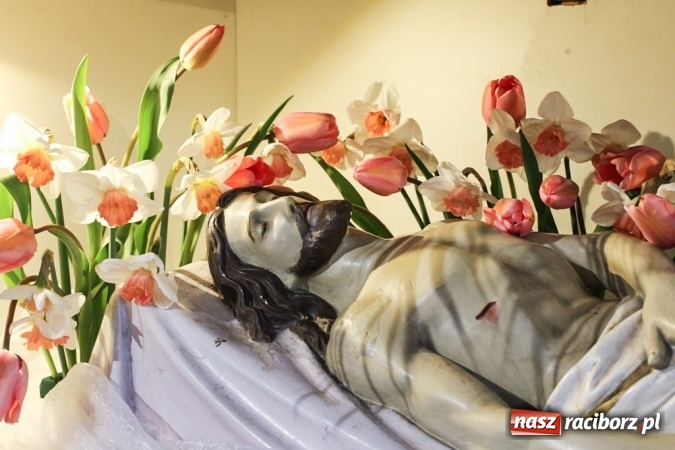 Zdjęcie w galerii na portalu naszraciborz.pl: Groby Pańskie w kościołach Raciborza i okolic  wiadomości z regionu