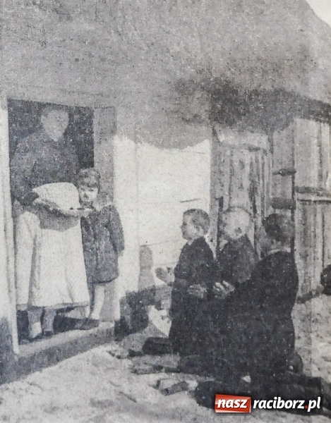 Zdjęcie w galerii na portalu naszraciborz.pl: Wielkanocne zwyczaje na ziemi raciborskiej na unikalnej fotografii prasowej z lat 20. wiadomości z regionu