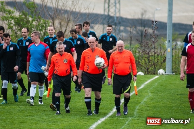 Zdjęcie w galerii na portalu naszraciborz.pl: A klasa: Derby outsiderów na remis wiadomości z regionu
